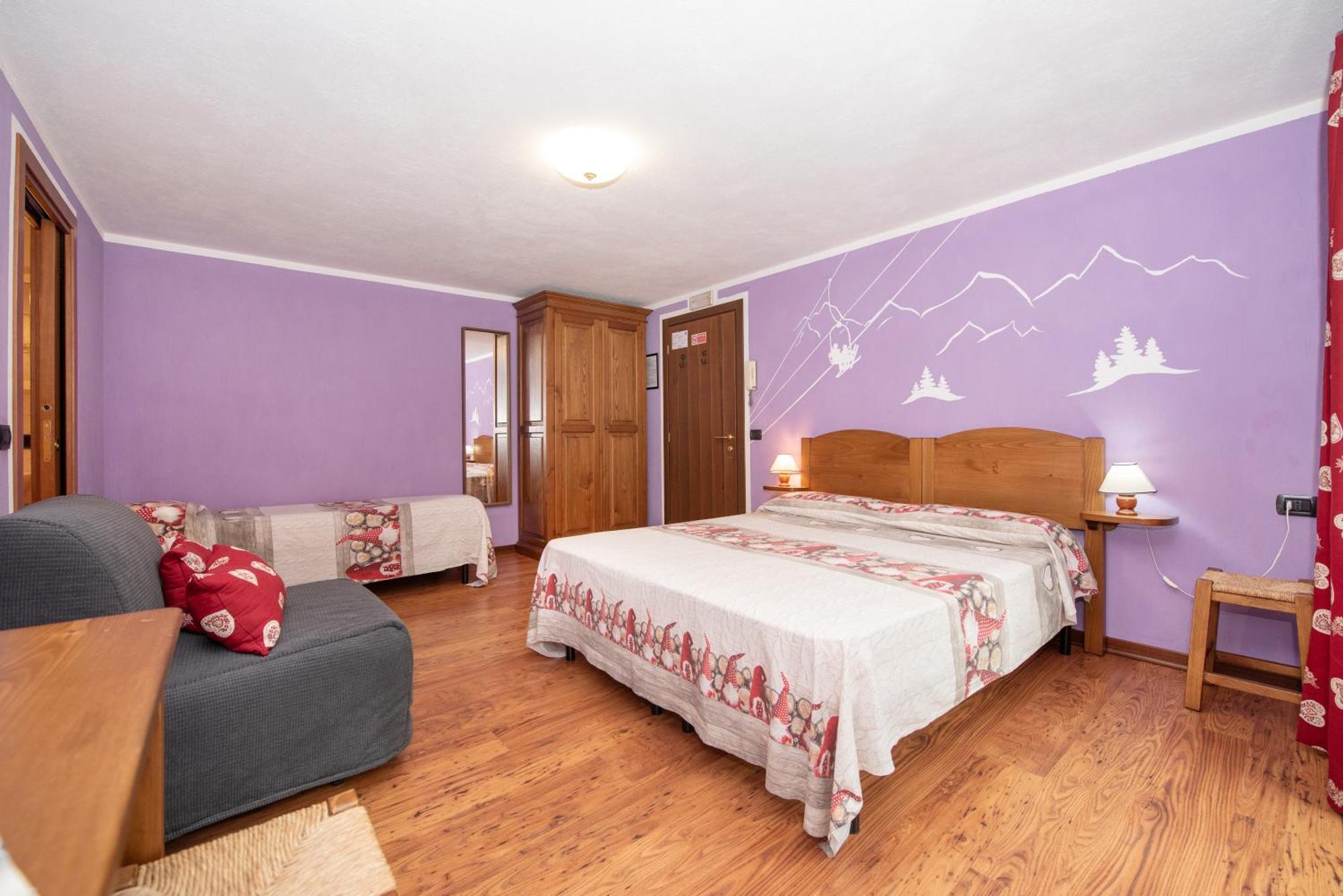Agriturismo La Clochette ตอร์ญอน ภายนอก รูปภาพ