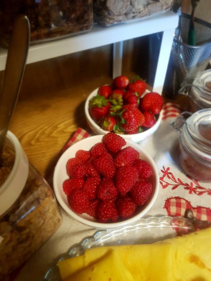 Agriturismo La Clochette ตอร์ญอน ภายนอก รูปภาพ